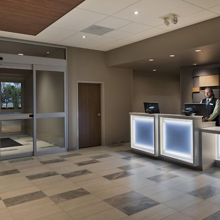 Holiday Inn Express & Suites - Portland Airport - Cascade Stn By Ihg Buitenkant foto